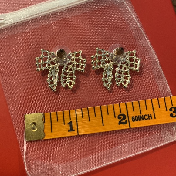 Bow Earrings gold color sparkle Comes with bag - Picture 3 of 5